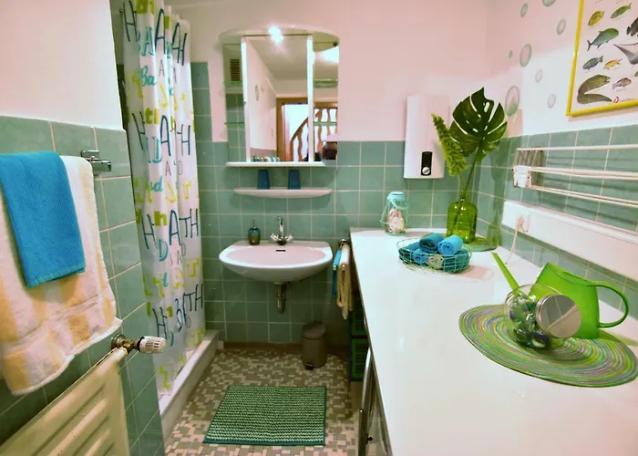 Feriendomizil * מירבוש